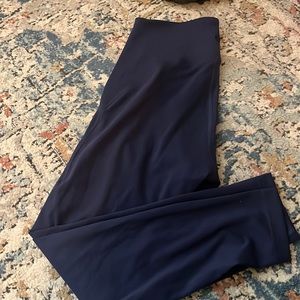 Dark Blue Lululemon Instill (25”)